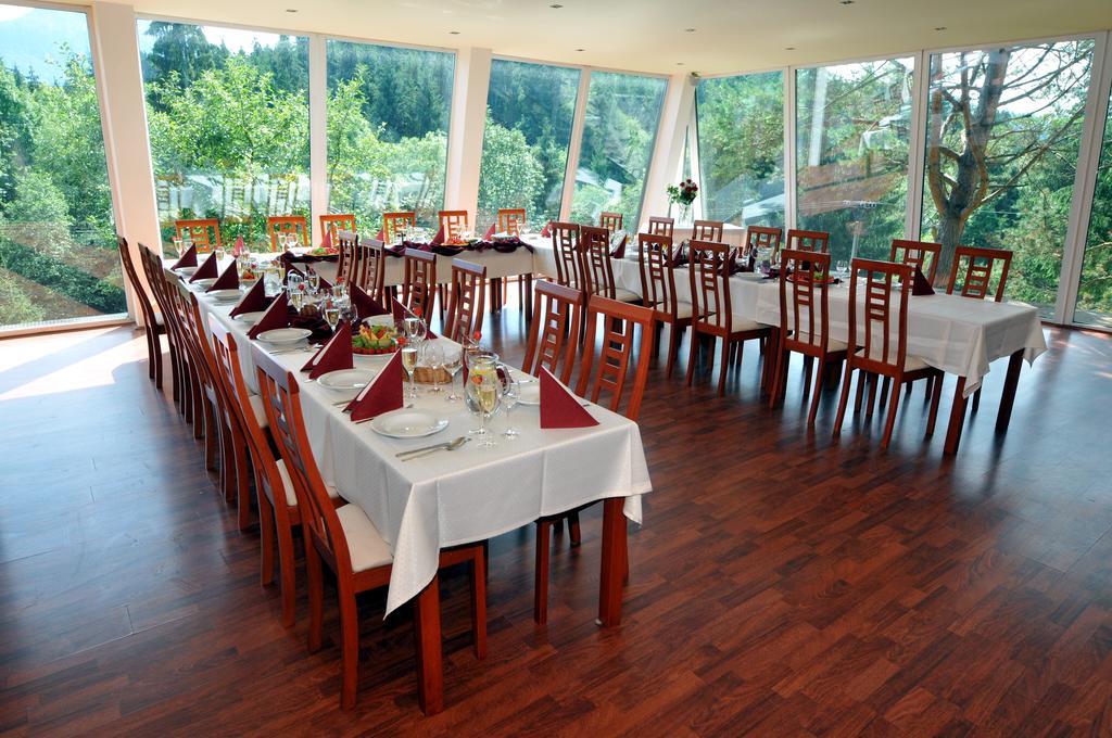 Holiday Park Orava Bungalows Долни Кубин Екстериор снимка