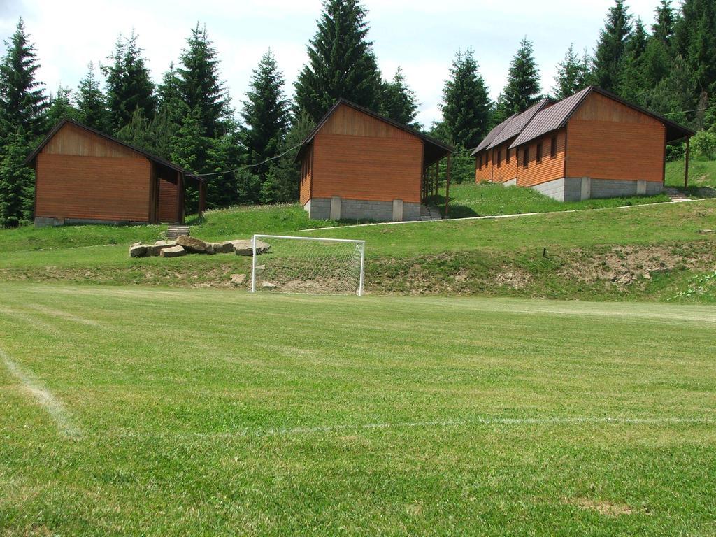 Holiday Park Orava Bungalows Долни Кубин Екстериор снимка